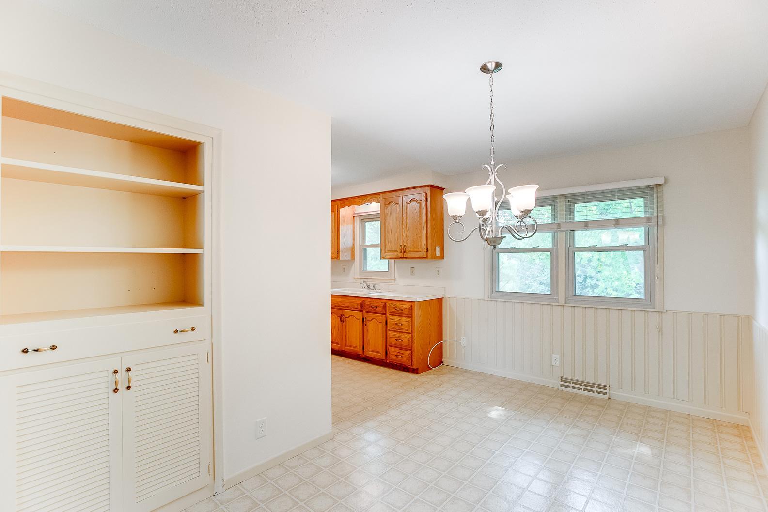 4109 Poplar Bridge Road Bloomington, MN 55437 - Photo 8 of 44 Gallery Image 8