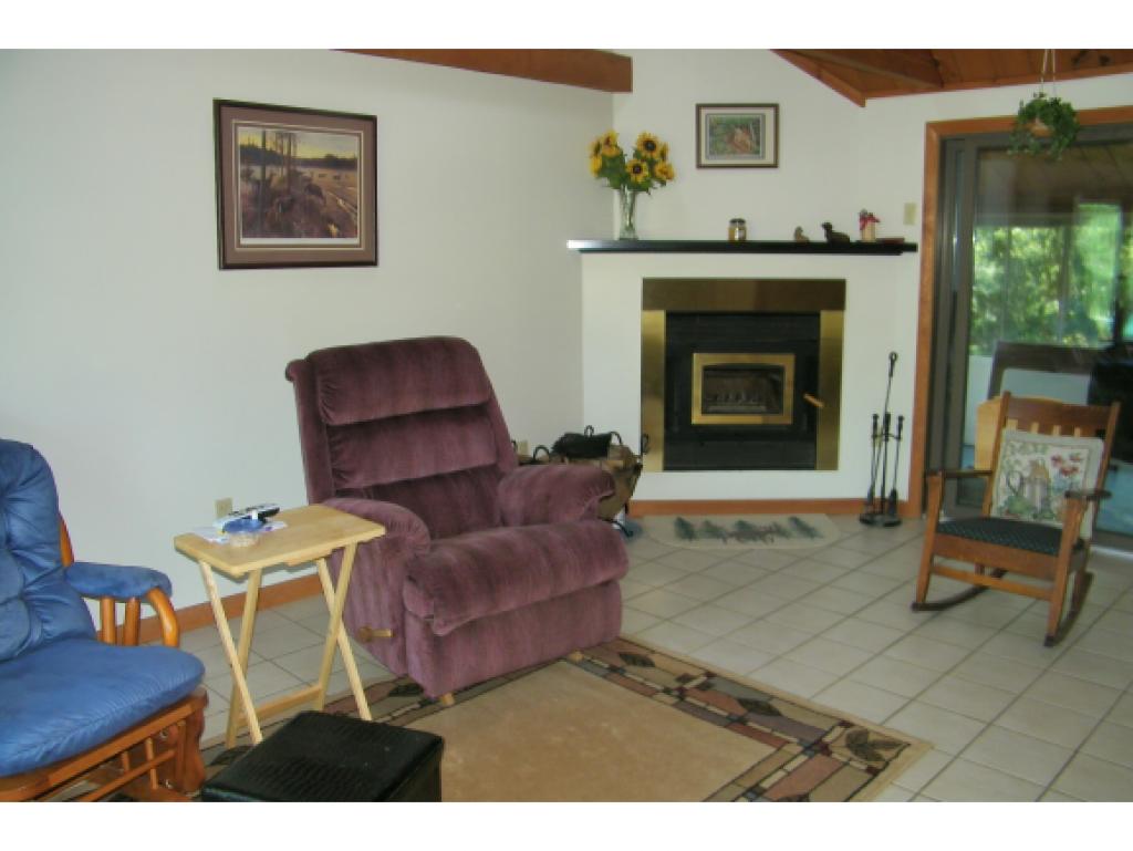 13 Hampton Street Concord, NH 03301 - Photo 11 of 32 Gallery Image 11