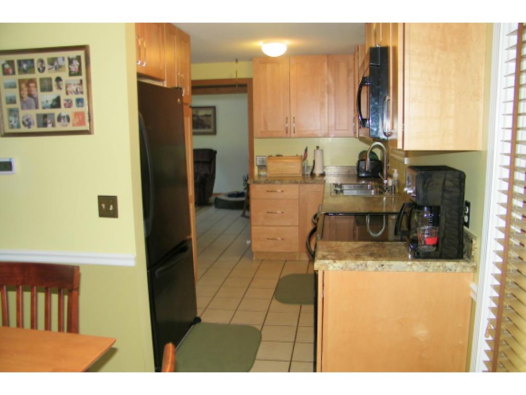 13 Hampton Street Concord, NH 03301 - Photo 3 of 32 Gallery Image 3