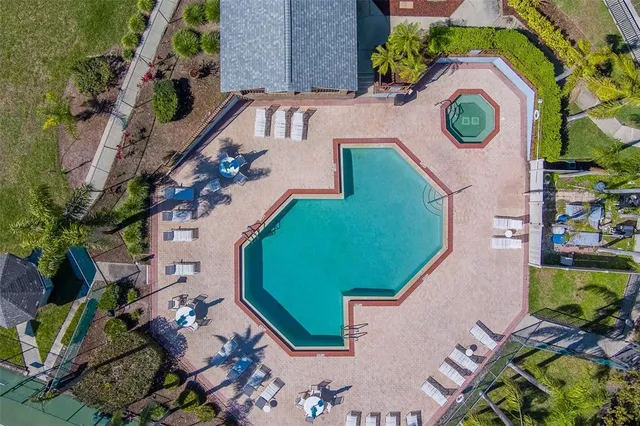 $2,200 | 2567 Bentley Drive, Palm Harbor, FL 34684