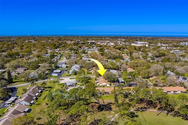 $2,200 | 2567 Bentley Drive, Palm Harbor, FL 34684