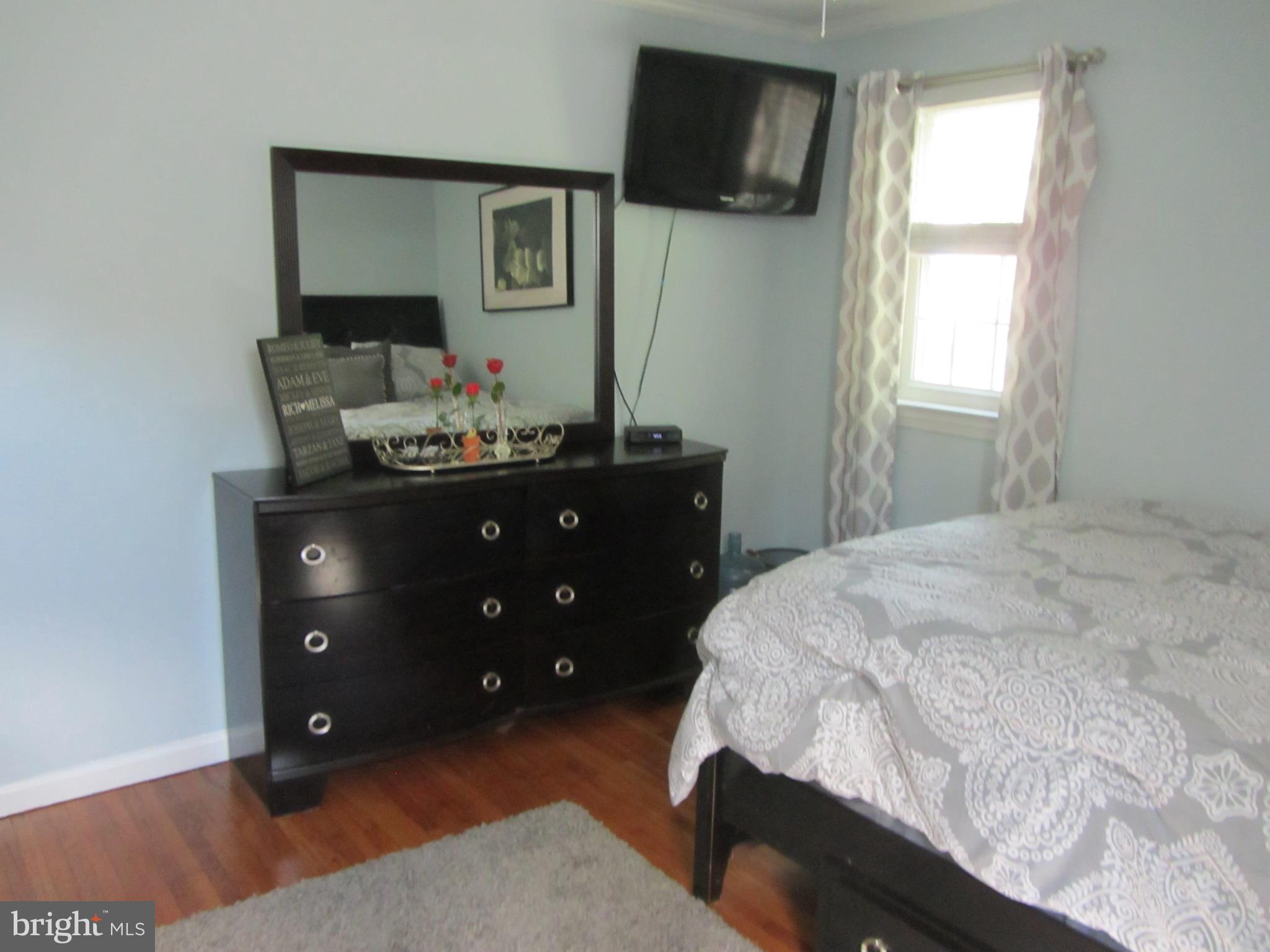 418 Hoover Road Ambler, PA 19002 - Photo 13 of 30 Main Level Bedroom #1