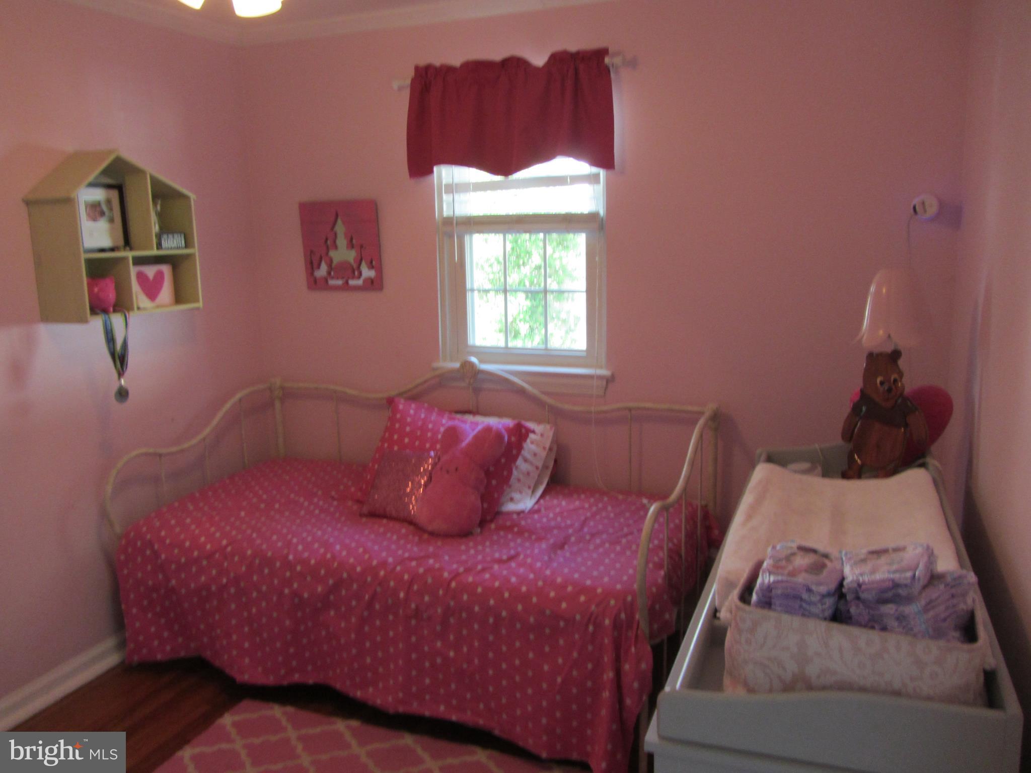 418 Hoover Road Ambler, PA 19002 - Photo 17 of 30 Main Level Bedroom #2