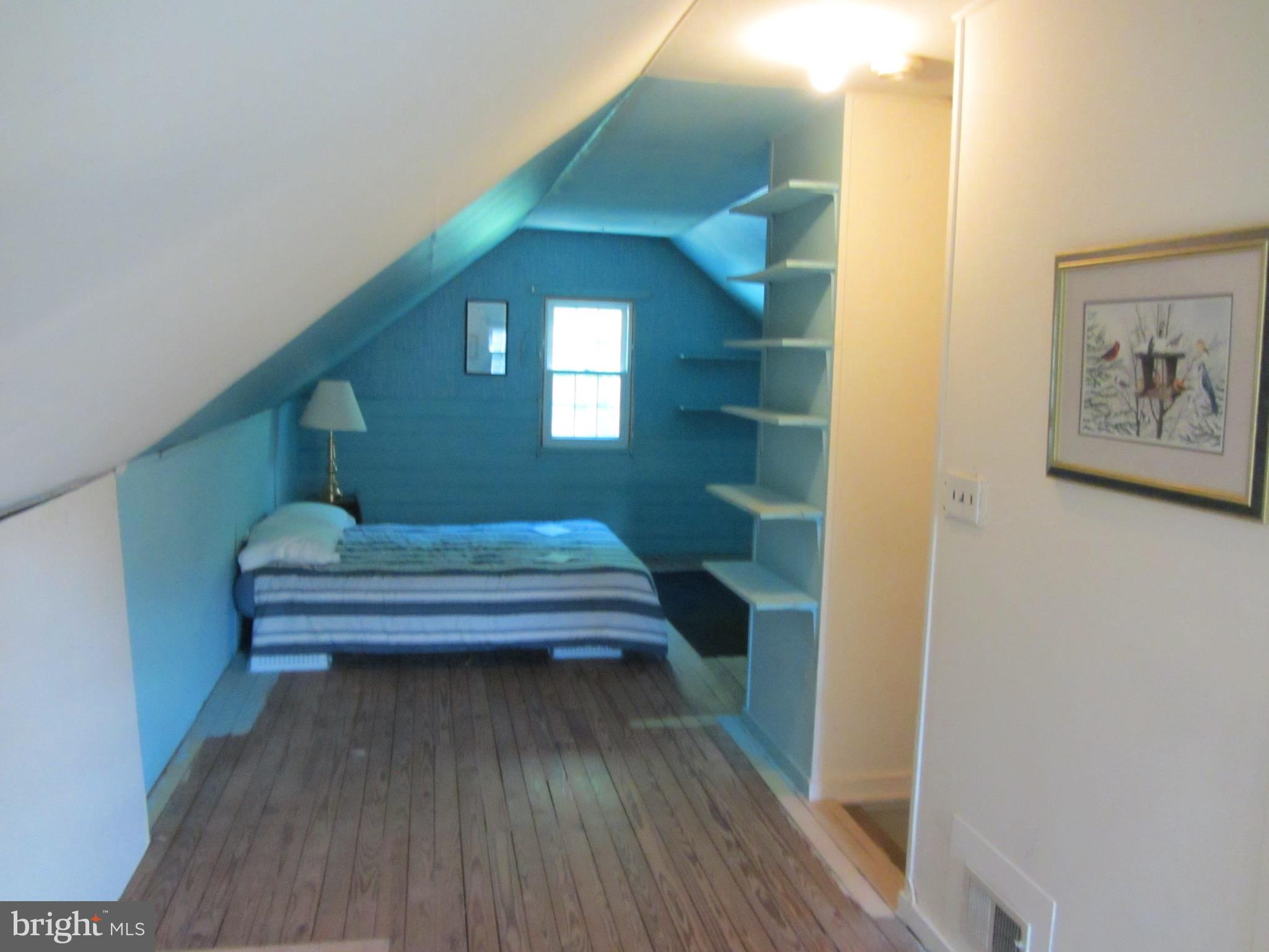 418 Hoover Road Ambler, PA 19002 - Photo 19 of 30 Second Level Large Bedroom #3