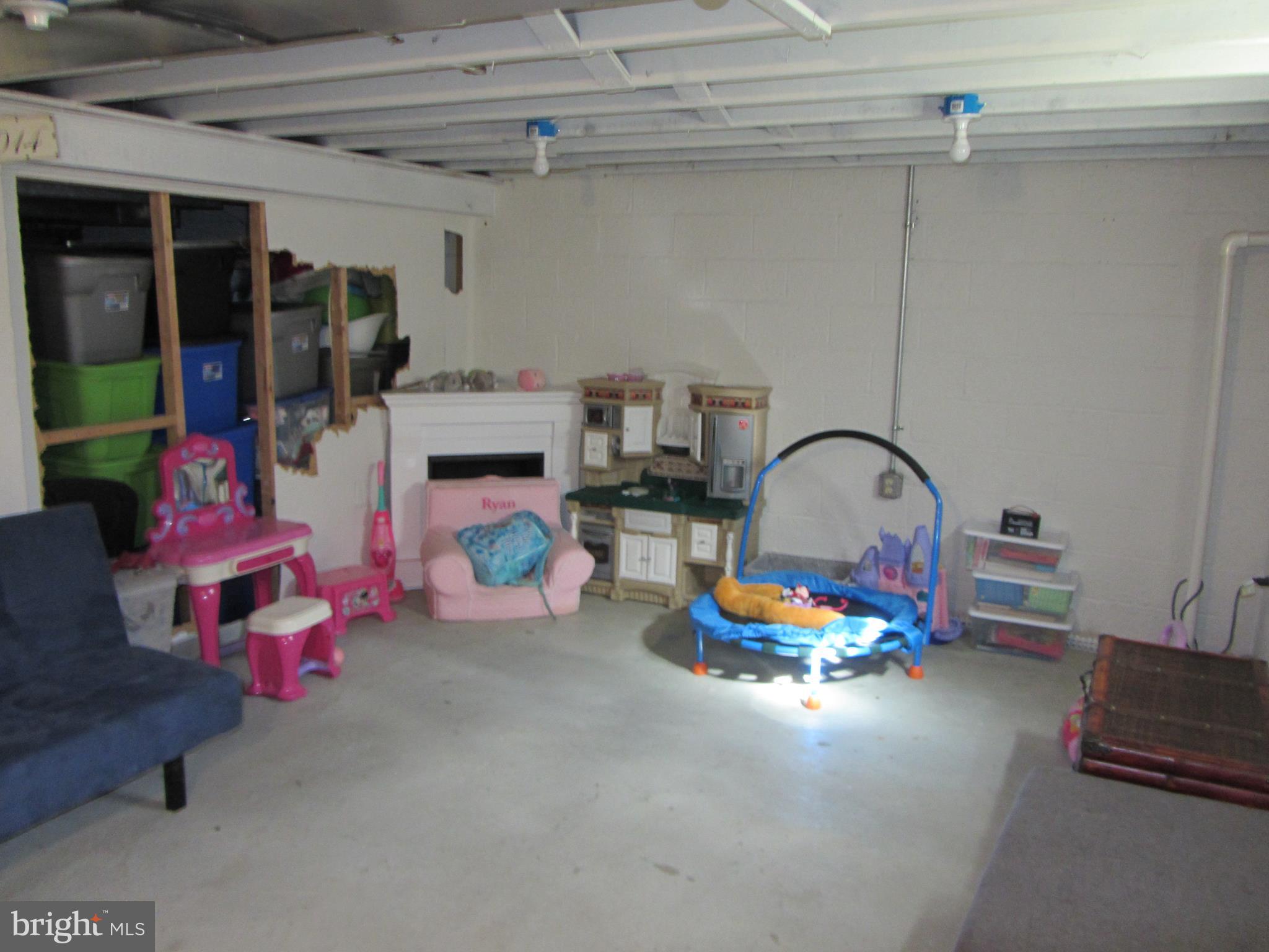 418 Hoover Road Ambler, PA 19002 - Photo 22 of 30 Basement