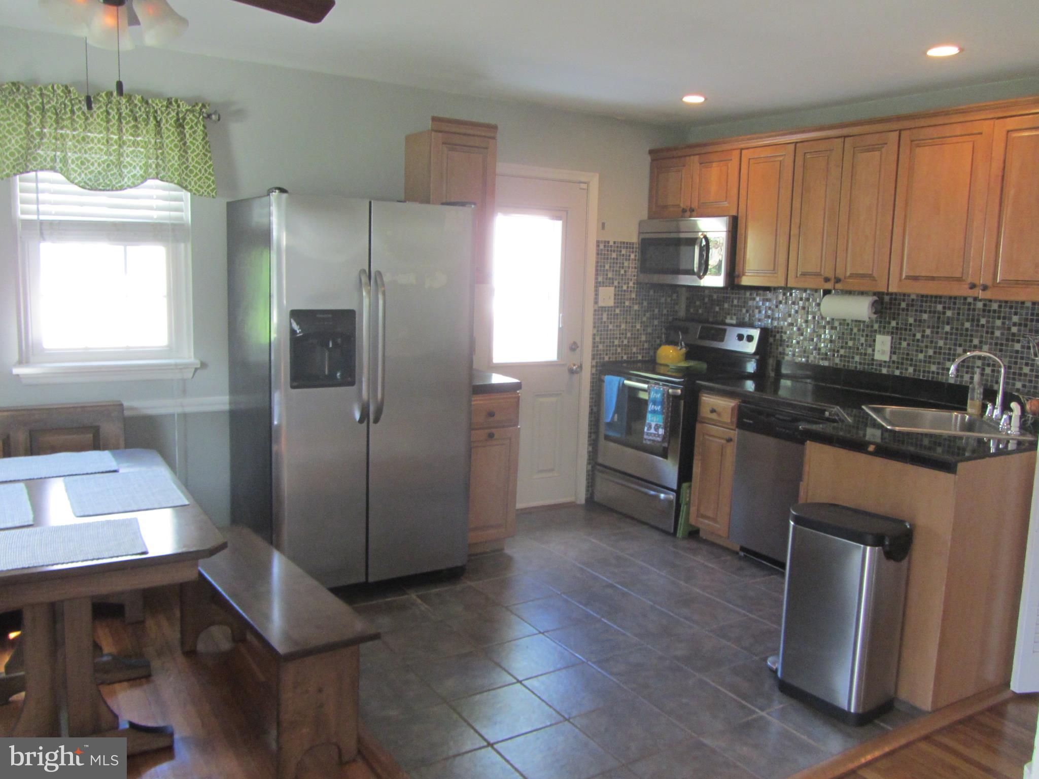 418 Hoover Road Ambler, PA 19002 - Photo 8 of 30 Kitchen