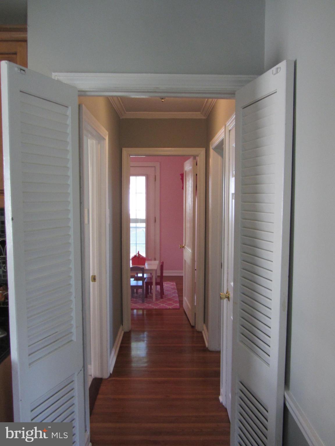 418 Hoover Road Ambler, PA 19002 - Photo 10 of 30 Hall View