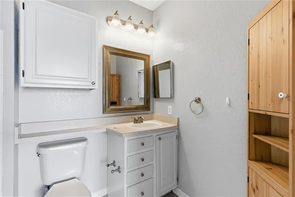 $1,990 | 5507 Legacy Crescent Place, Unit 202, Riverview, FL 33578