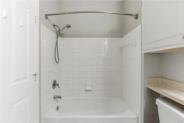 $1,990 | 5507 Legacy Crescent Place, Unit 202, Riverview, FL 33578