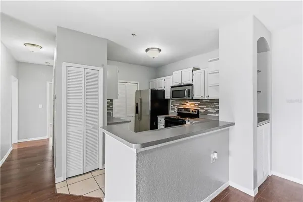 $1,990 | 5507 Legacy Crescent Place, Unit 202, Riverview, FL 33578