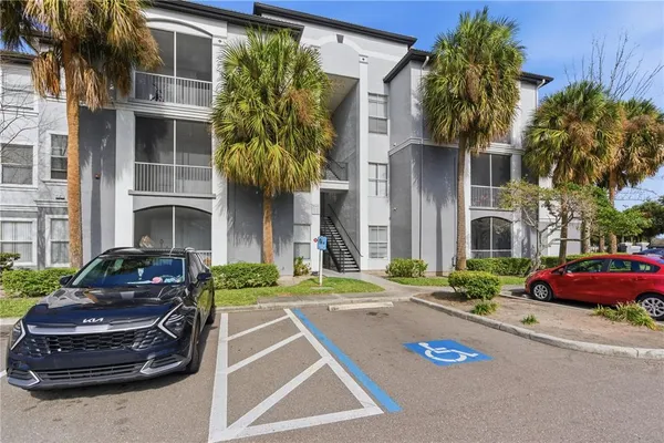 $1,990 | 5507 Legacy Crescent Place, Unit 202, Riverview, FL 33578