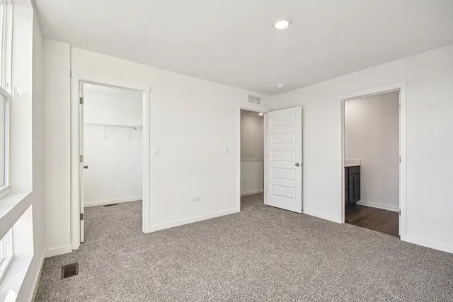 $489,990 | 373 Summit Circle, Lombard, IL 60148