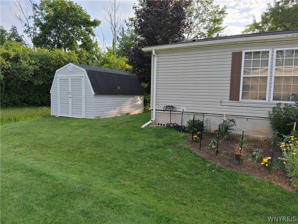 6242 Corwin Station Newfane, NY 14108 - Photo 19 of 20