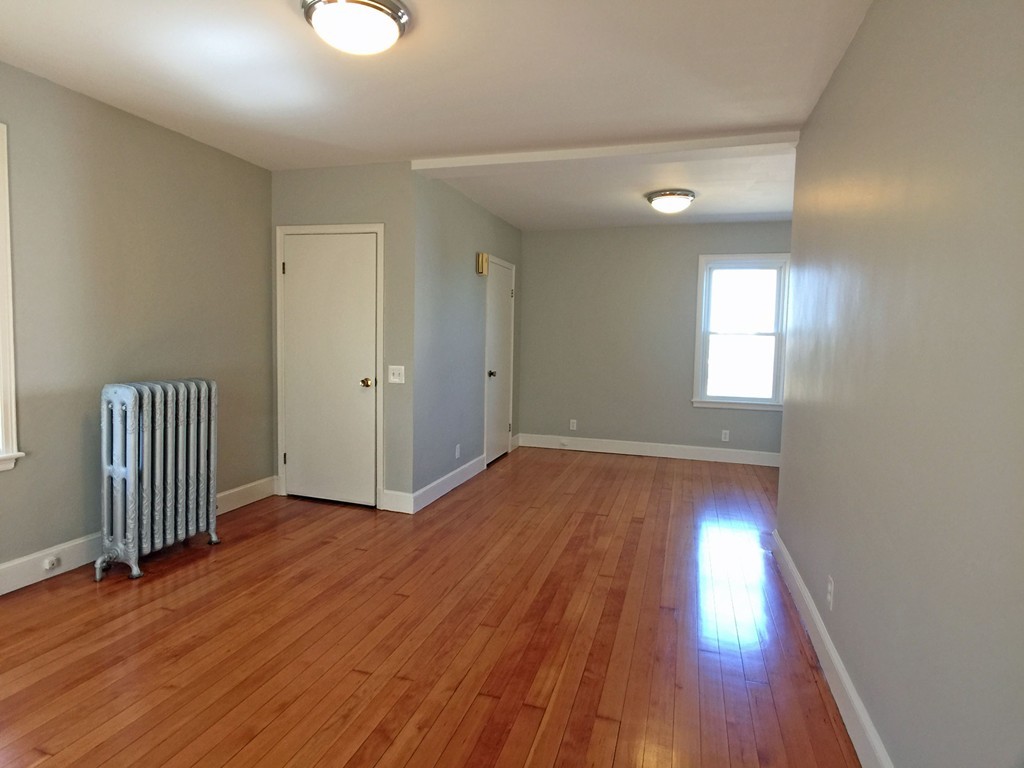 1606 Rodman Street Fall River, MA 02721 - Photo 14 of 29