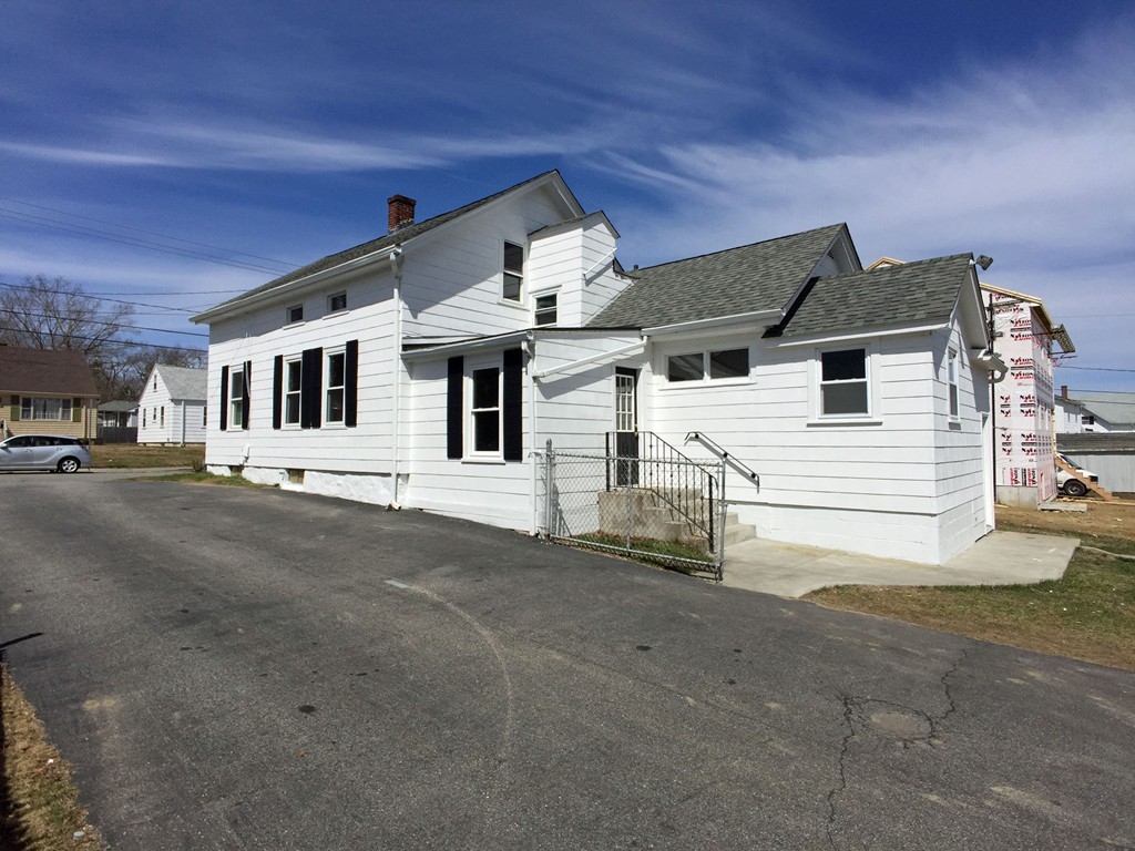 1606 Rodman Street Fall River, MA 02721 - Photo 28 of 29