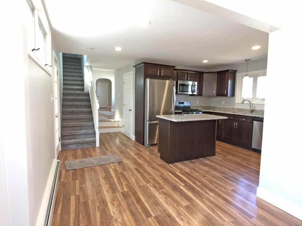 1606 Rodman Street Fall River, MA 02721 - Photo 5 of 29