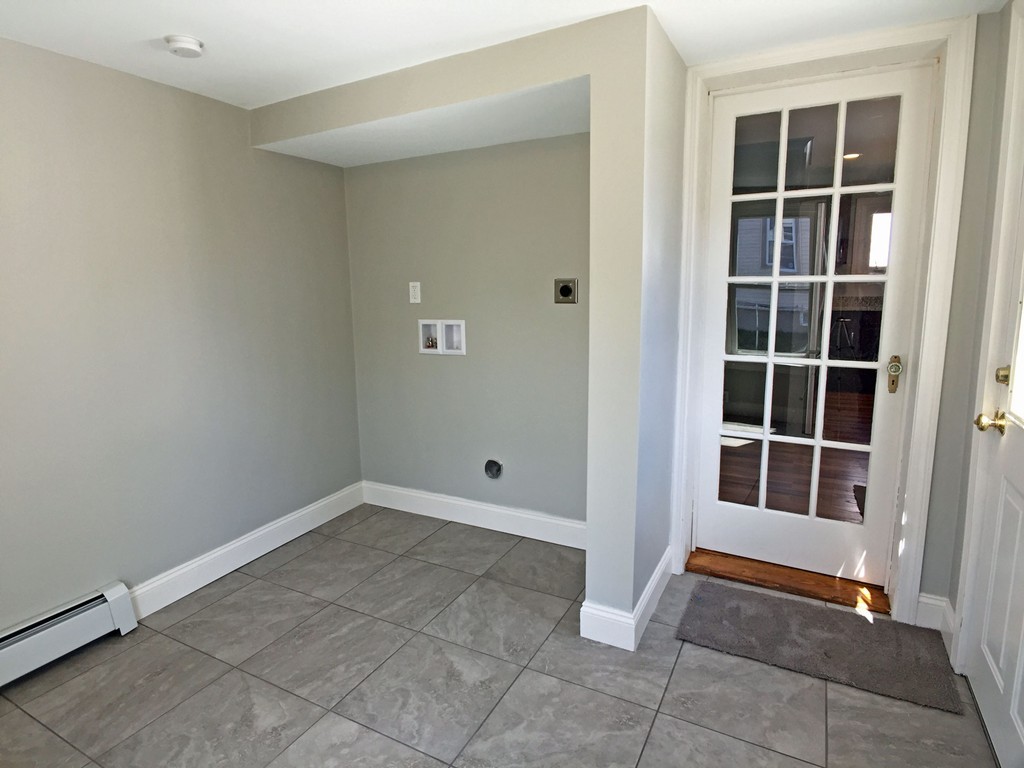 1606 Rodman Street Fall River, MA 02721 - Photo 8 of 29