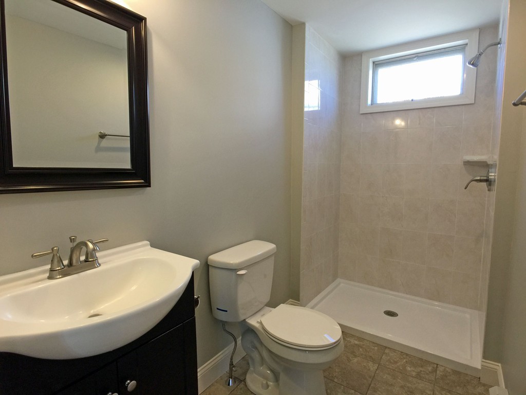 1606 Rodman Street Fall River, MA 02721 - Photo 9 of 29