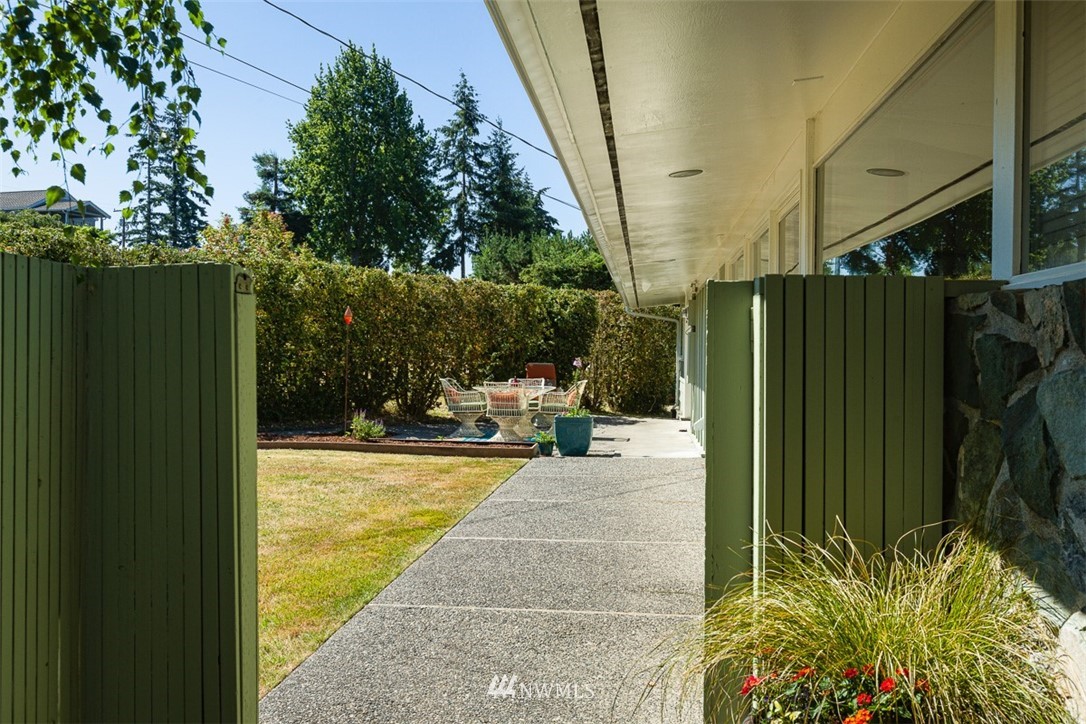 2209 View Ridge Drive Bellingham, WA 98229 - Photo 2 of 25 Gallery Image 2