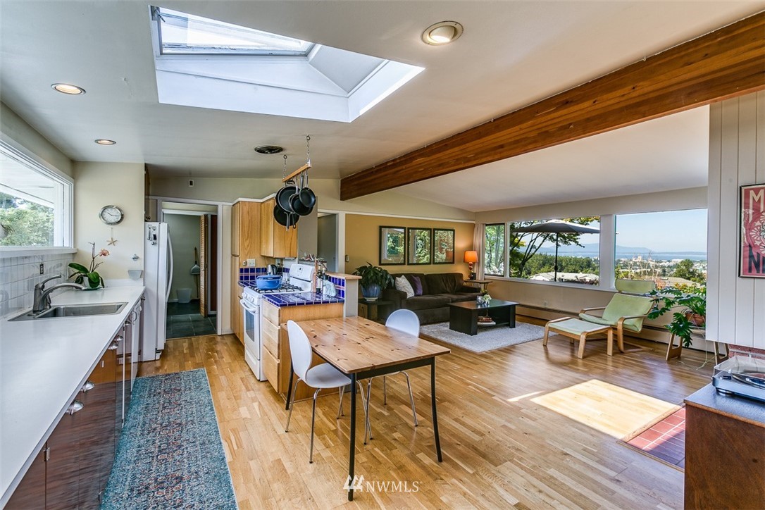 2209 View Ridge Drive Bellingham, WA 98229 - Photo 4 of 25 Gallery Image 4