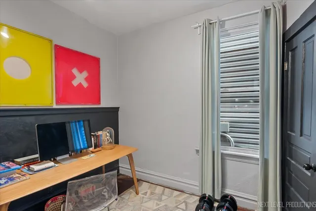 $700,000 | 3826 North Whipple Street, Chicago, IL 60618