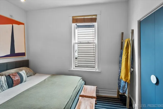 $700,000 | 3826 North Whipple Street, Chicago, IL 60618