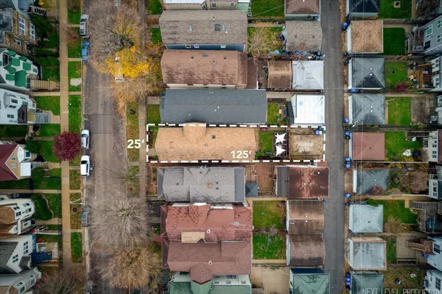 $700,000 | 3826 North Whipple Street, Chicago, IL 60618