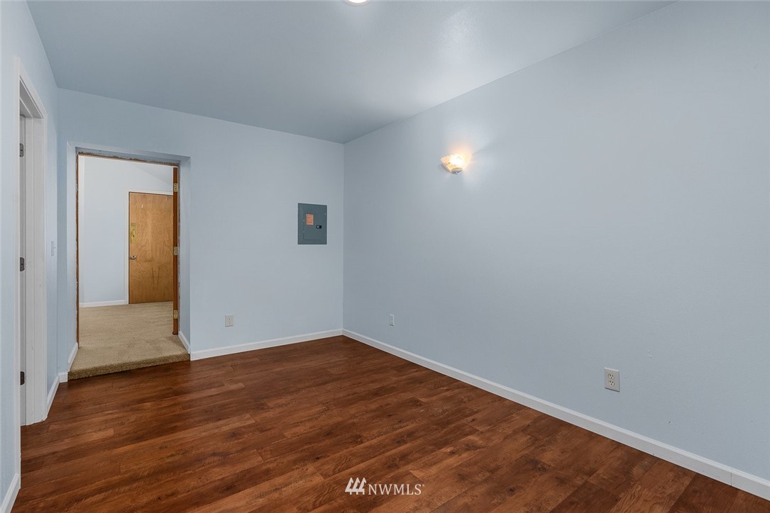 3909 Freeman Road East, Unit A&B Edgewood, WA 98371 - Photo 11 of 28