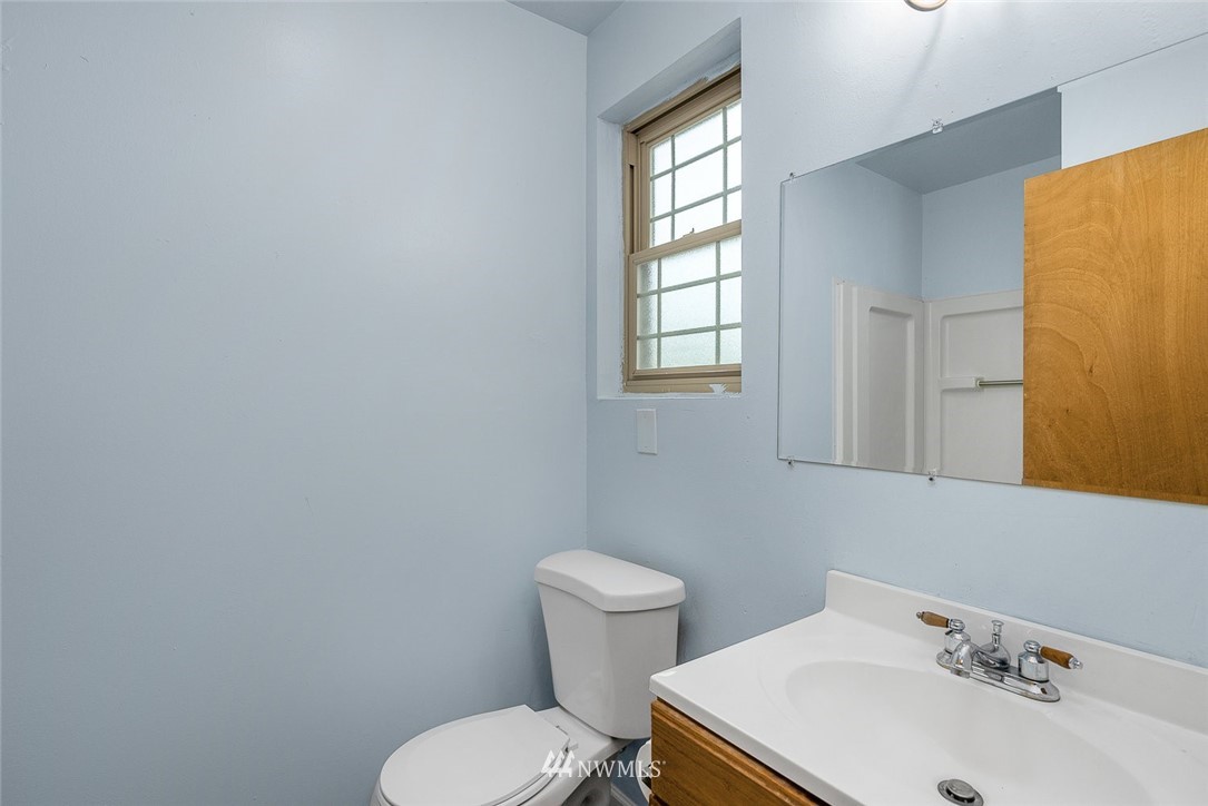 3909 Freeman Road East, Unit A&B Edgewood, WA 98371 - Photo 20 of 28