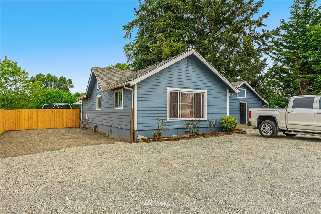 3909 Freeman Road East, Unit A&B Edgewood, WA 98371 - Photo 6 of 28