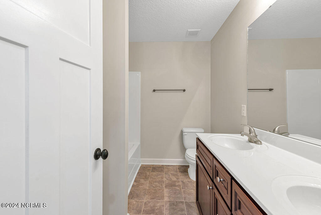 201 Kenan Loop Jacksonville, NC 28546 - Photo 27 of 28 DSC_7592