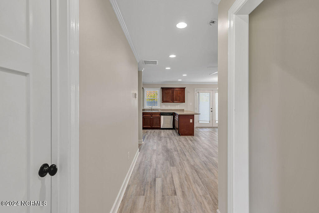 201 Kenan Loop Jacksonville, NC 28546 - Photo 6 of 28 DSC_7444