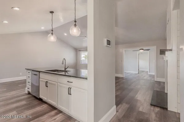 $2,500 | 2465 Wattle Tree Road West, Jacksonville, FL 32246