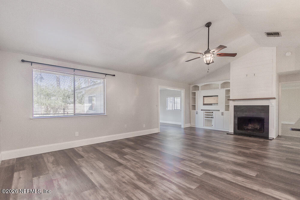 2465 Wattle Tree Road West Jacksonville, FL 32246 - Photo 16 of 30 20260306_wattle_tree_rd_w_2007