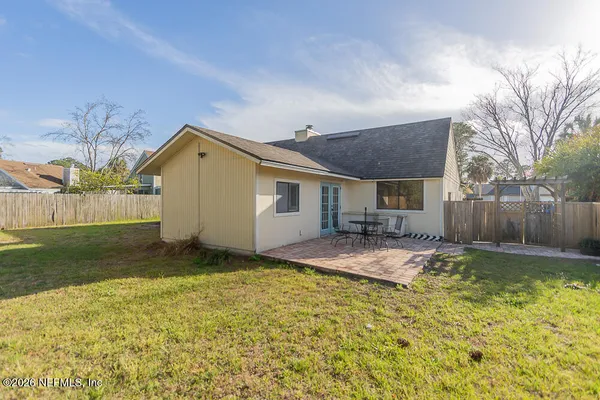 $2,500 | 2465 Wattle Tree Road West, Jacksonville, FL 32246