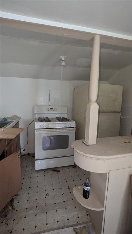 1102 West 13th Street Lakeland, FL 33805 - Photo 23 of 39