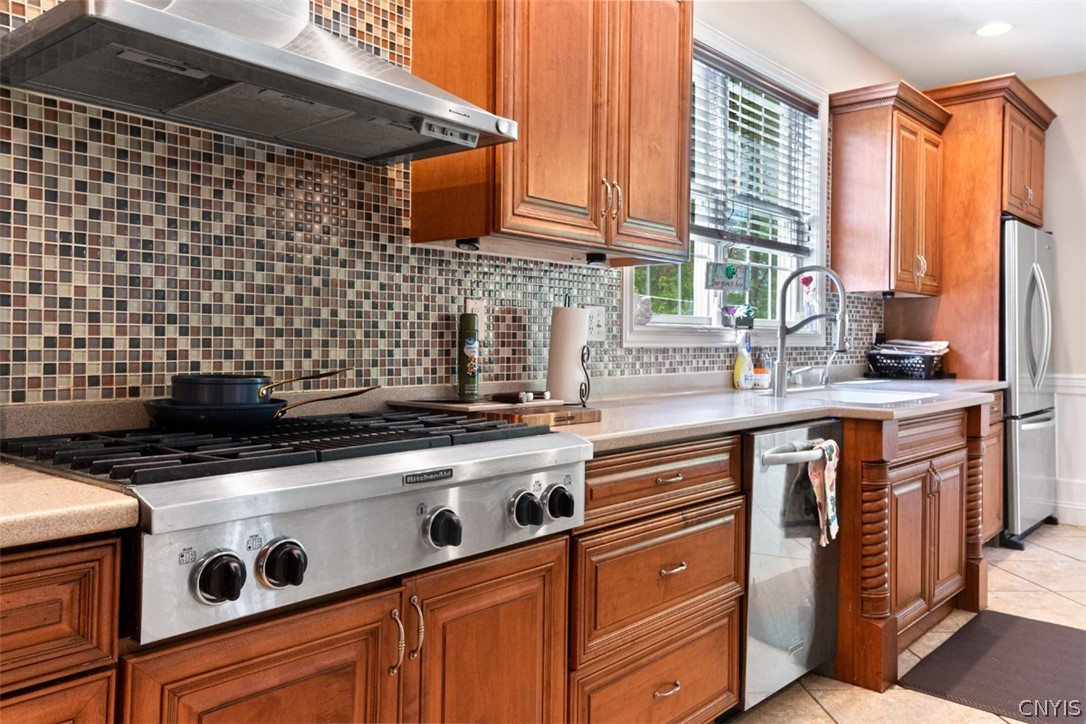 9183 Olin Road Marcy, NY 13403 - Photo 7 of 35