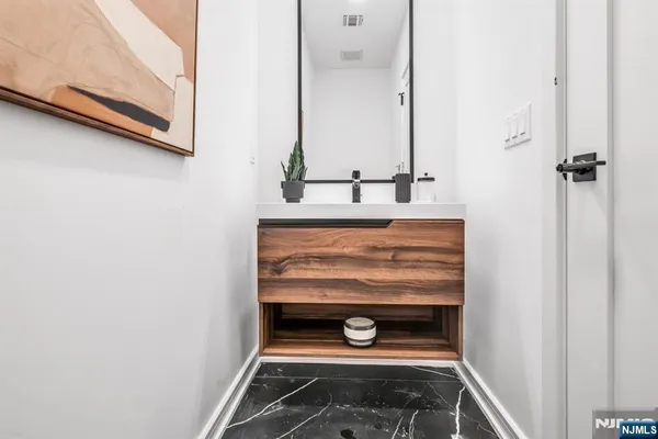 a view of utility room