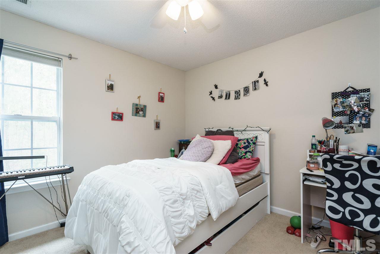 5301 Eolian Court Raleigh, NC 27607 - Photo 23 of 25