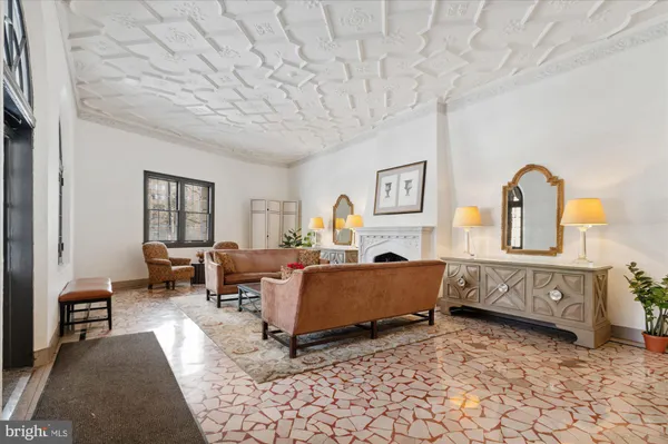 $485,000 | 4514 Connecticut Avenue Northwest, Unit 206, Washington, DC 20008