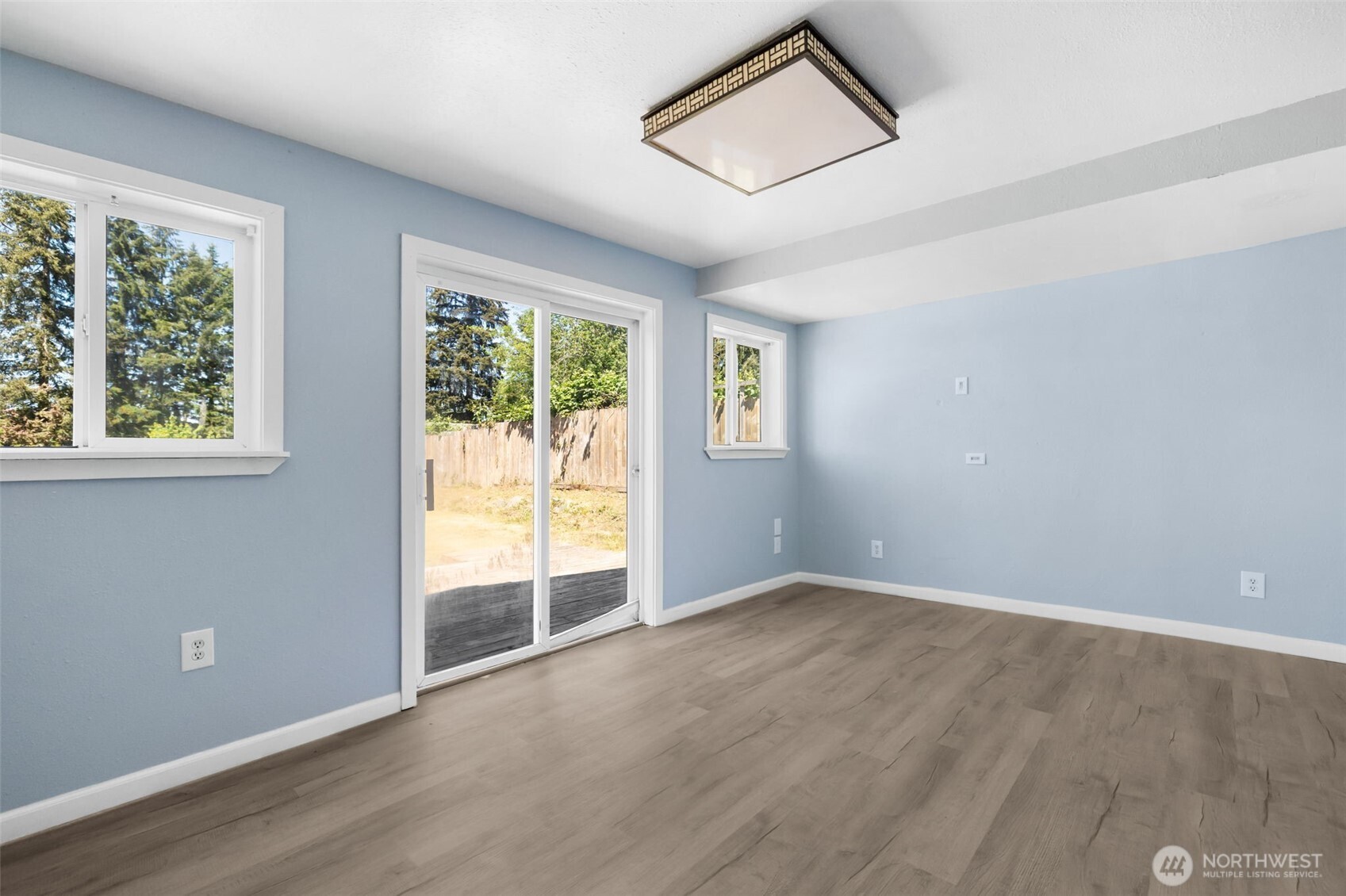 4603 Southeast Horstman Road Port Orchard, WA 98366 - Photo 9 of 27 Gallery Image 9