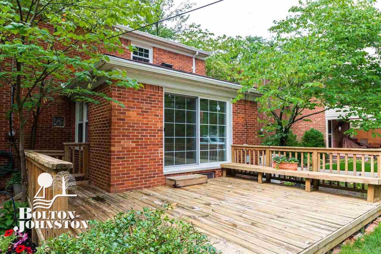 1948 Broadstone Road Grosse Pointe Woods, MI 48236 - Photo 19 of 20