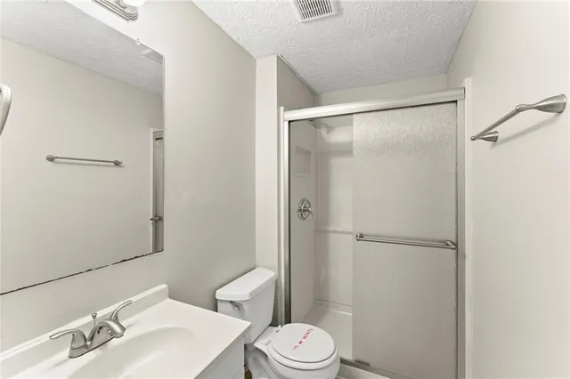 $194,900 | 2036 Countydown Lane, Stone Mountain, GA 30088