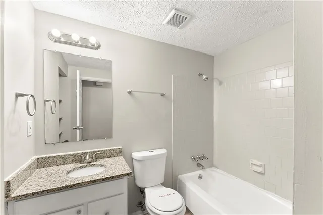 $194,900 | 2036 Countydown Lane, Stone Mountain, GA 30088