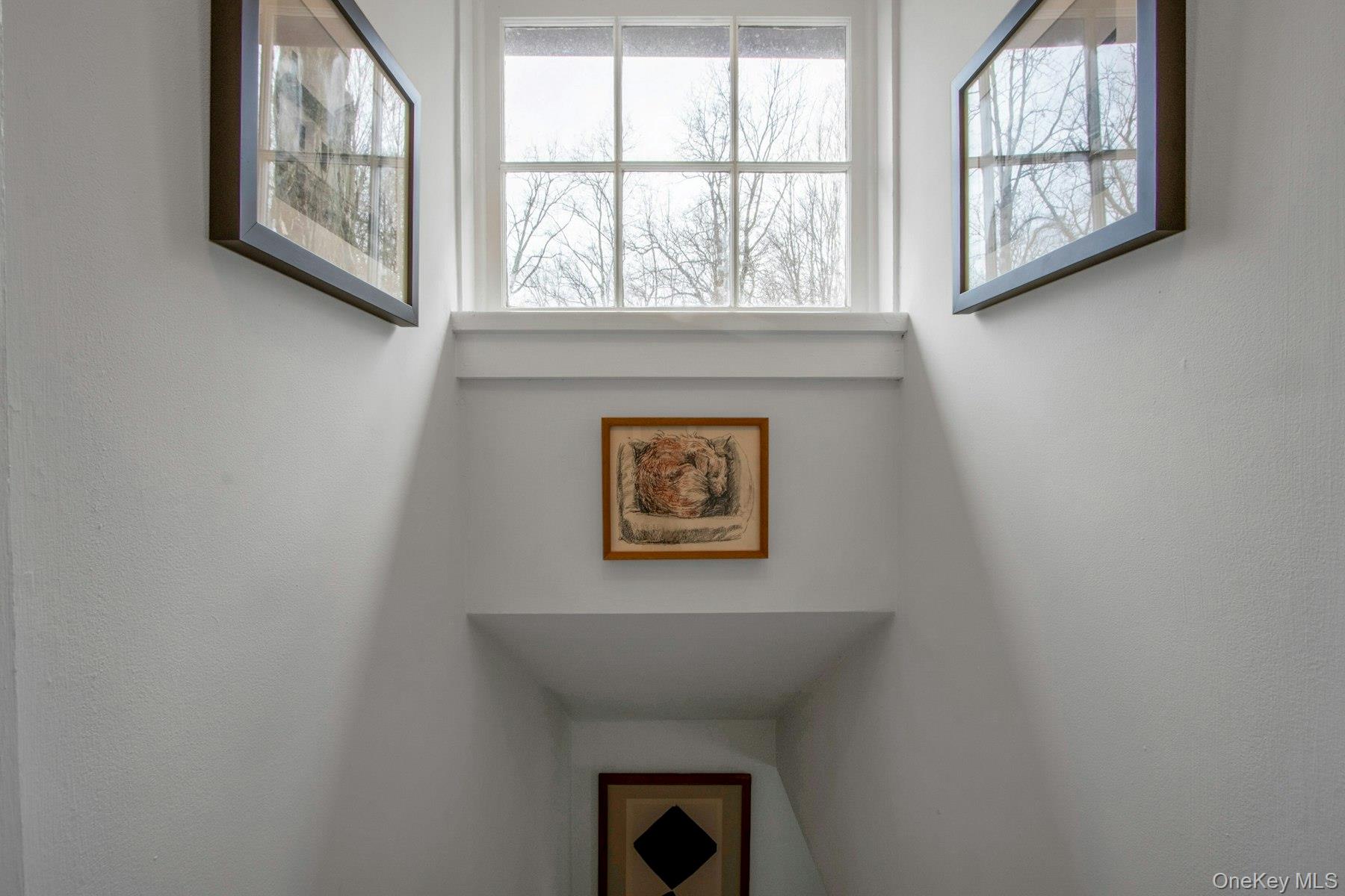75 Washington Springs Road Palisades, NY 10964 - Photo 38 of 48 a view of an entryway with a window