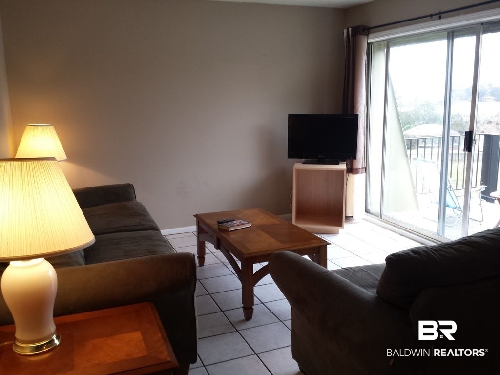 316 Riverbend Drive, Unit 316 Mobile, AL 36605 - Photo 9 of 15
