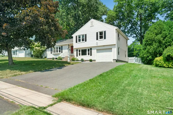 $449,900 | 60 Fuller Drive, West Hartford, CT 06117