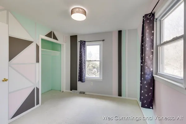 $326,000 | 829 North Jefferson Street, Lowell, MI 49331