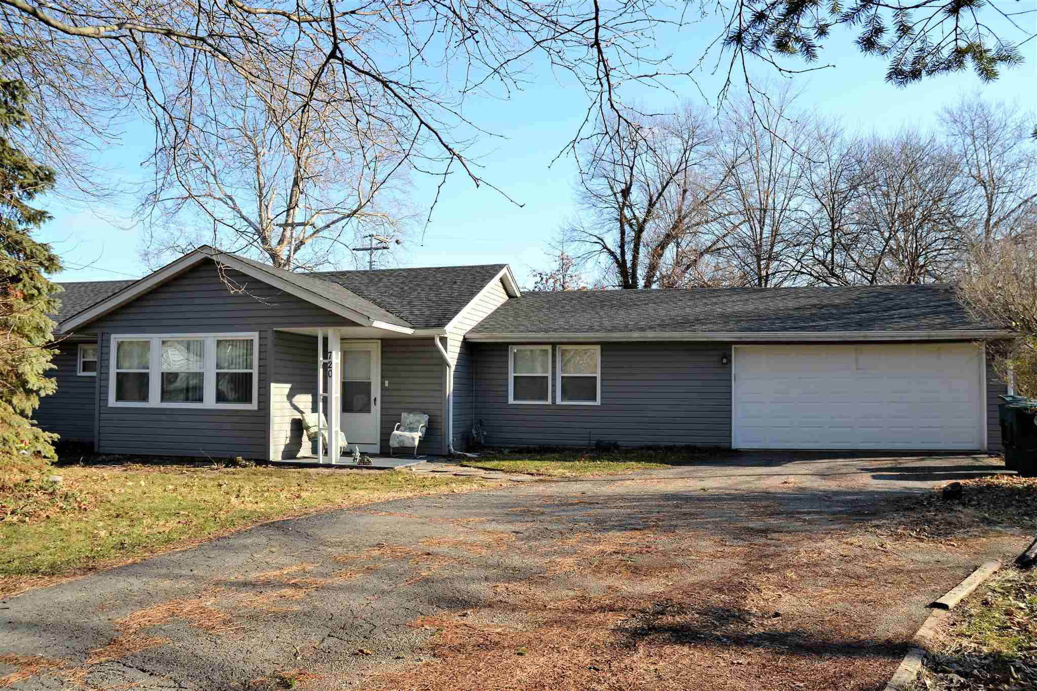 720 North Shellbark Road Muncie, IN 47304 - Photo 1 of 13