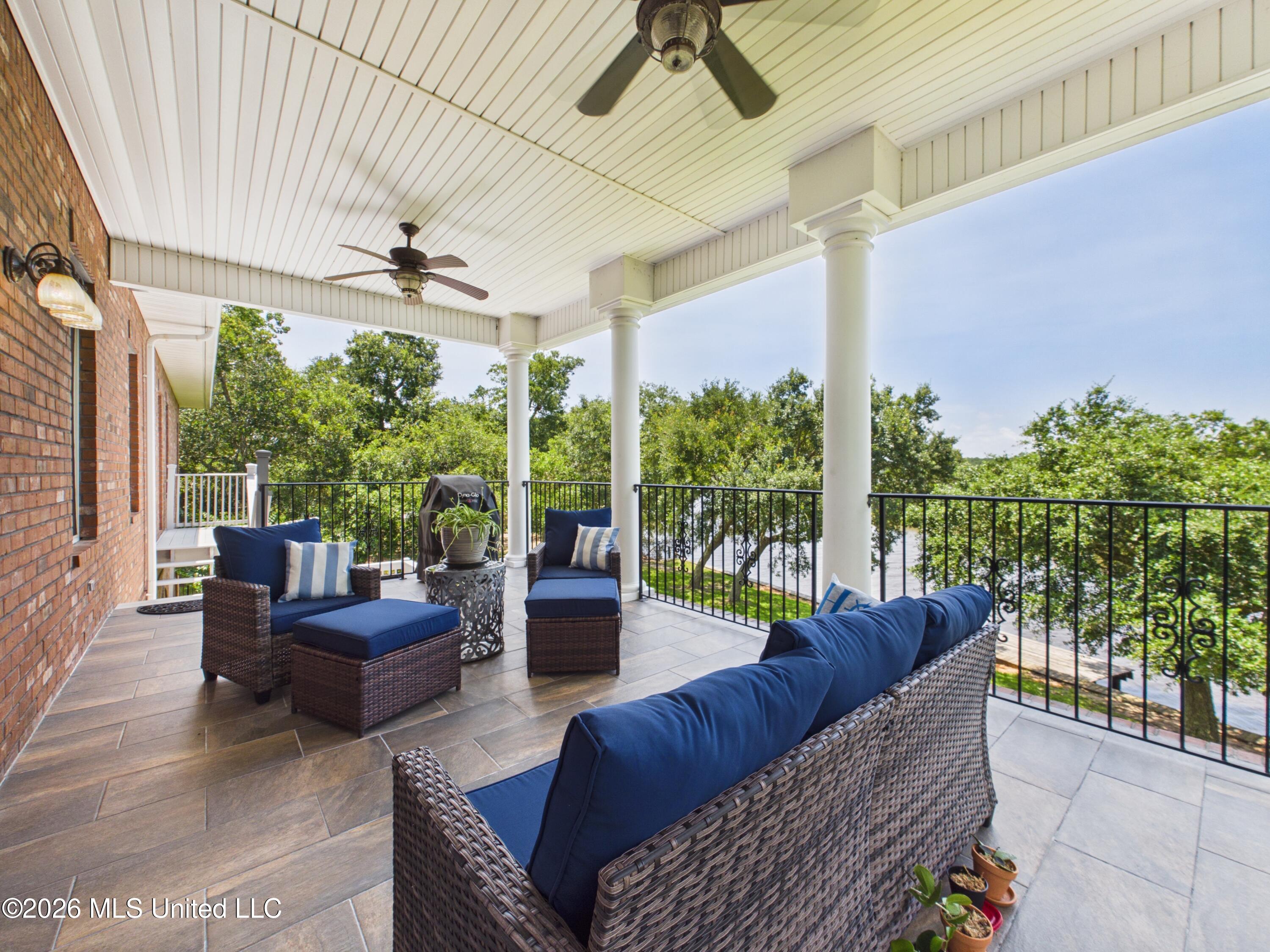 2816 Eagle Pine Drive Ocean Springs, MS 39564 - Photo 31 of 41 CAM04449G0-PR0048-STILL039
